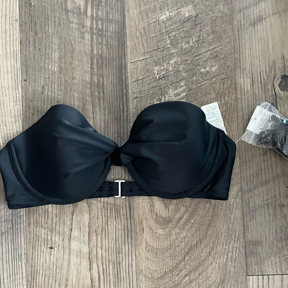 NWT Abercrombie Black Bikini Top